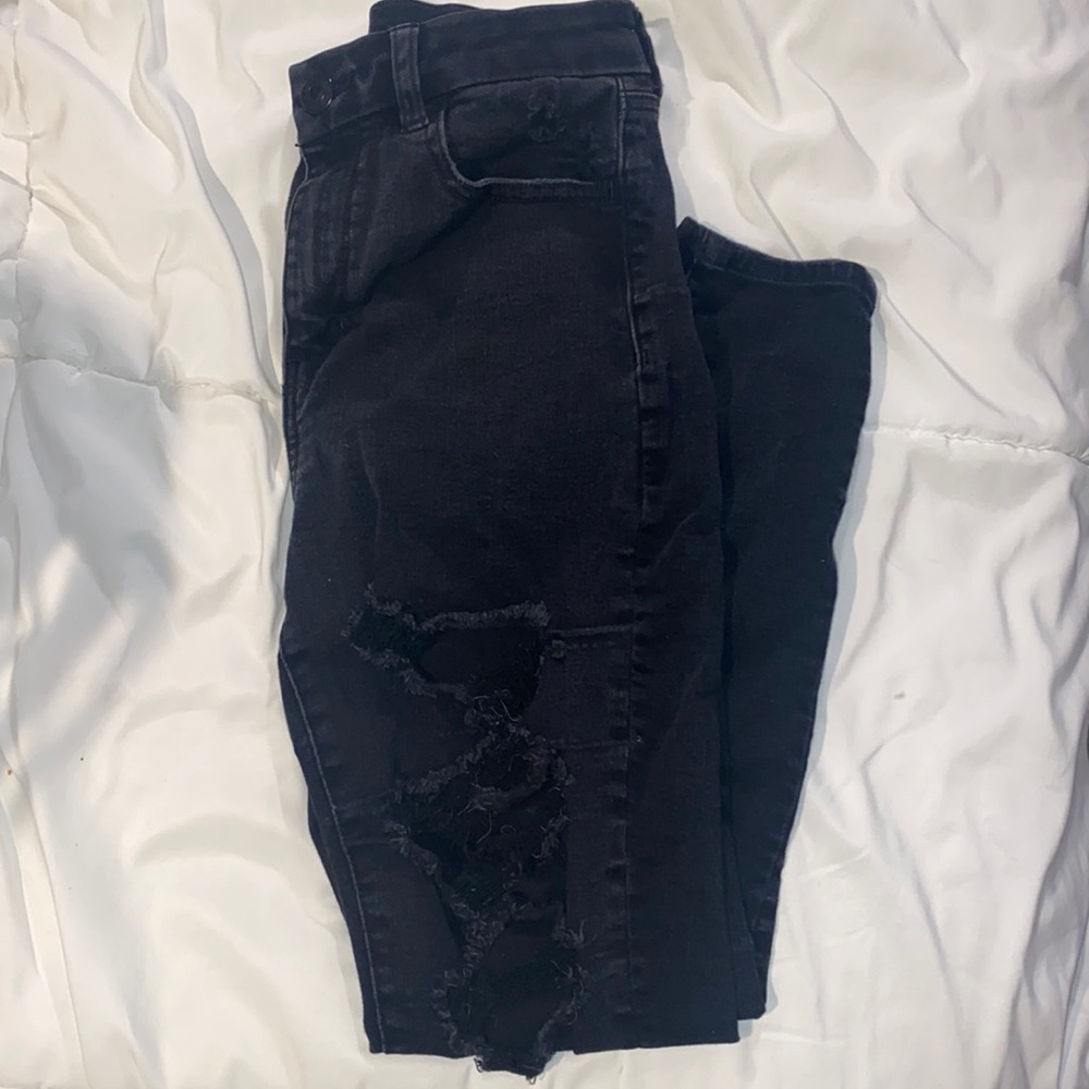 Black ripped jeans